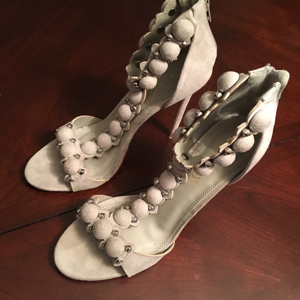 Lt. Grey Suede Heels - Picture 2 of 5